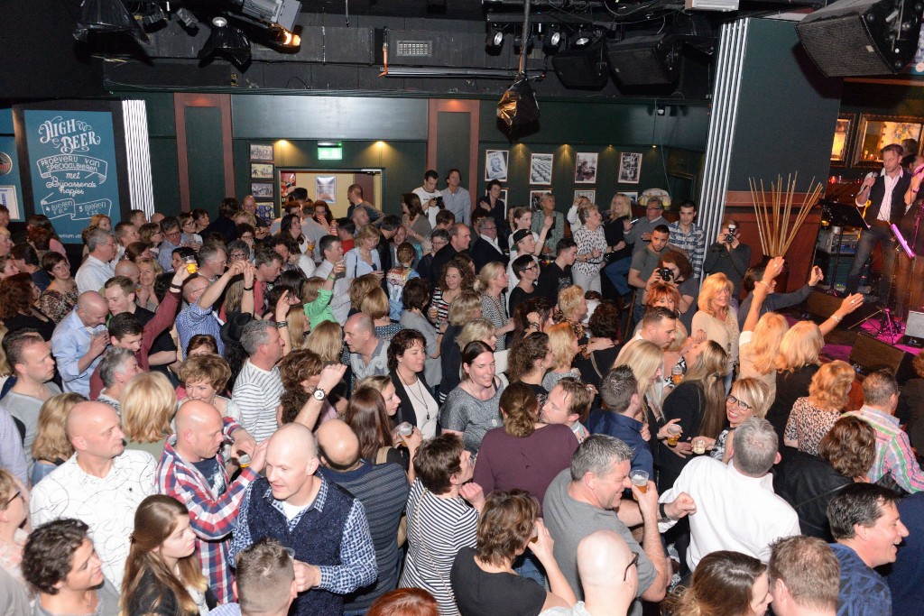 ../Images/Heel Noordwijkerhout zingt Hazes 407.jpg